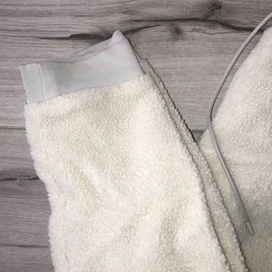 nike air sherpa fleece jogger pant